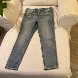 Classic Light Blue Skinny Jeans for Women